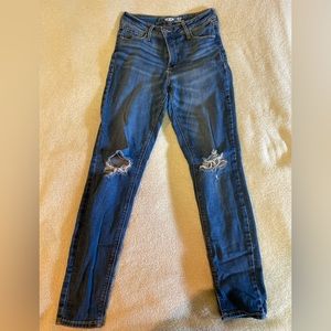 Old Navy Rockstar Super skinny high rise jeans